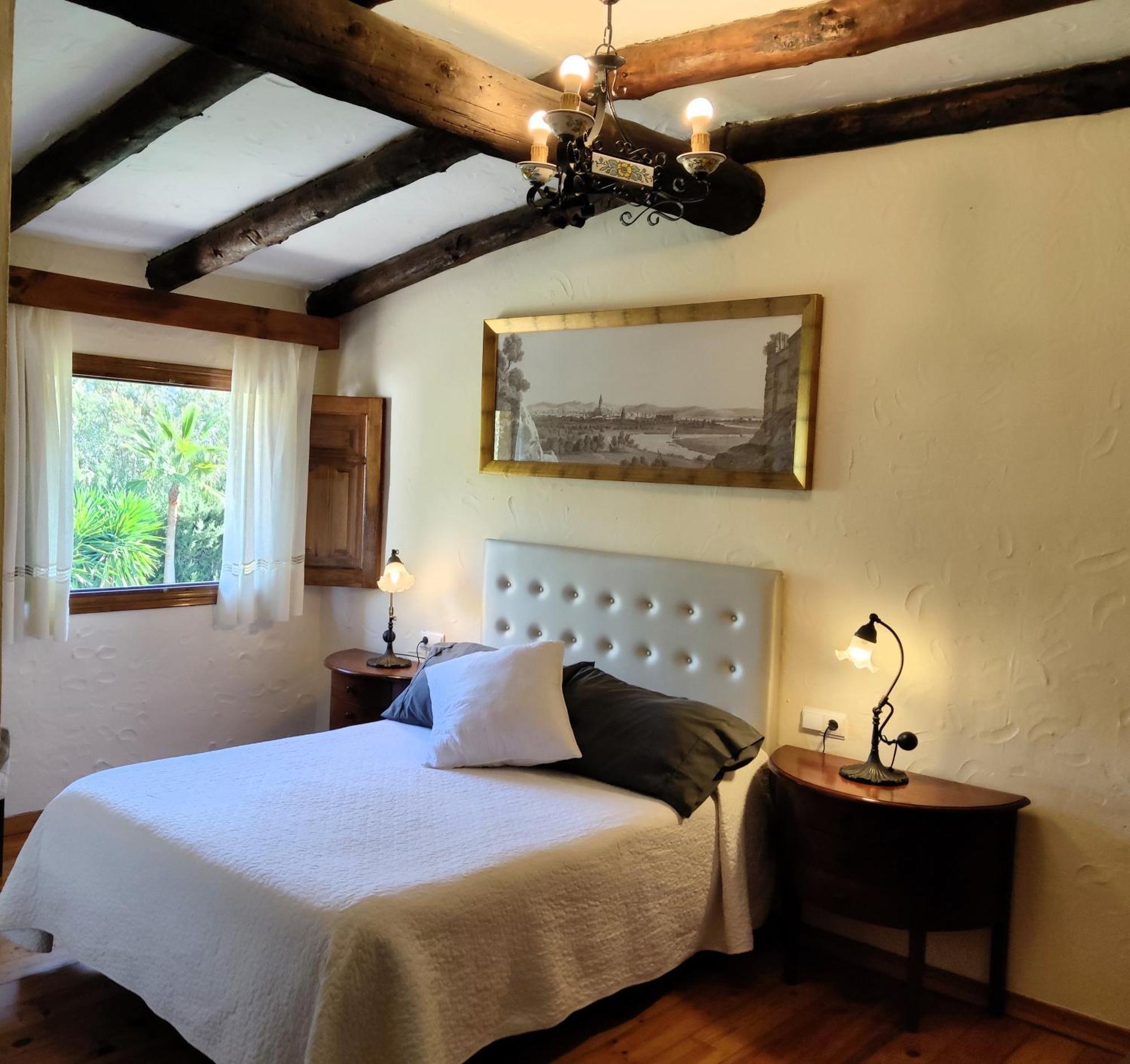Hotel Restaurante Las Buitreras El Colmenar Bagian luar foto